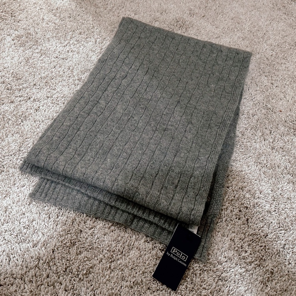 Polo Ralph Lauren Cable-Knit Cashmere Scarf / New Item With Tag/ Cashmere 100%
